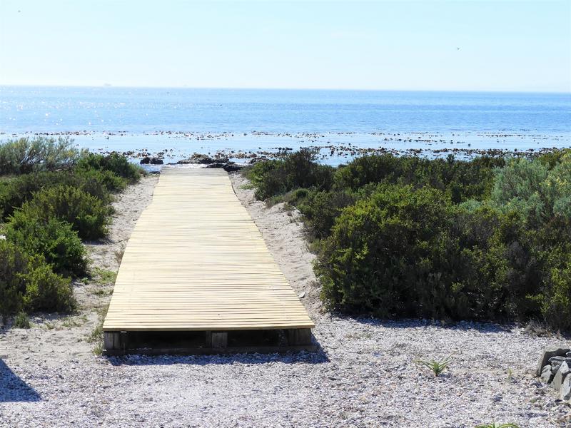 3 Bedroom Property for Sale in Sandy Point Western Cape